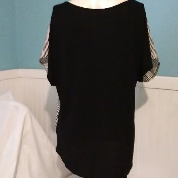 SALE Apt.9 No Sleeve Blouse - Picture 3 of 5